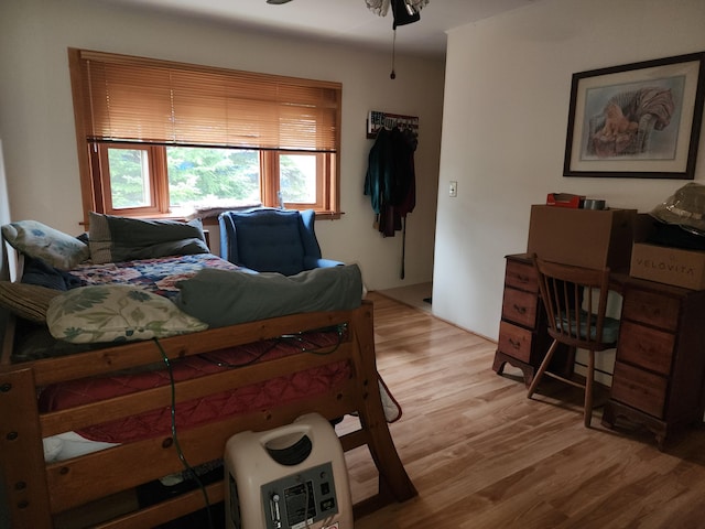 7305 Chain Lake Dr, South Branch, MI 48761 - bedroom with light wood finished floors