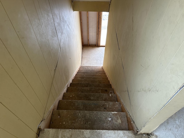 2883 M-18, Roscommon, MI 48653 - view of stairway