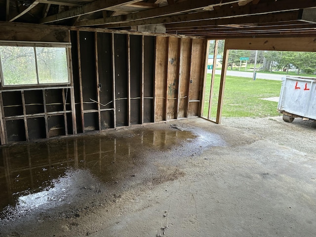 2883 M-18, Roscommon, MI 48653 - view of garage