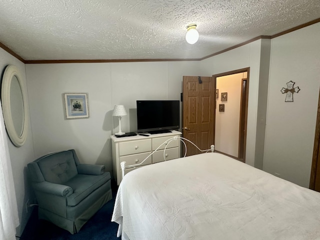 10162 Regimental Way, Grayling, MI 49738 - bedroom with crown molding and a textured ceiling