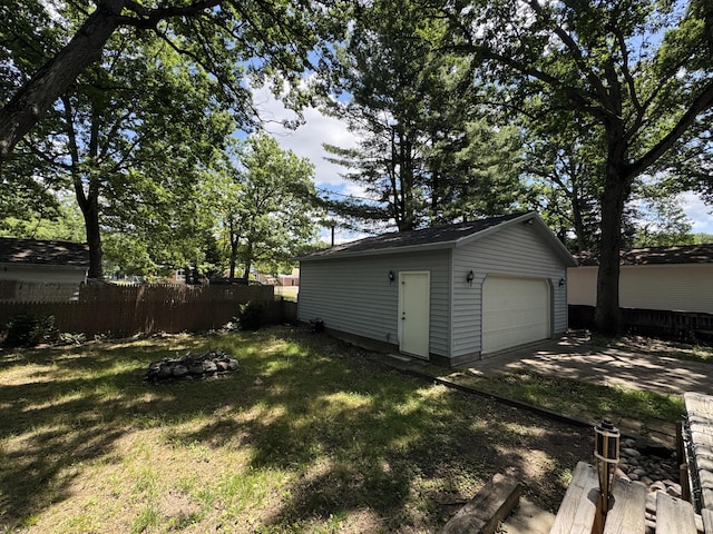 605 Cedar Ave, Houghton Lake, MI 48629 - photo 23
