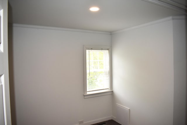 1131 Emmet St, Petoskey, MI 49770 - empty room with recessed lighting, ornamental molding, and baseboards