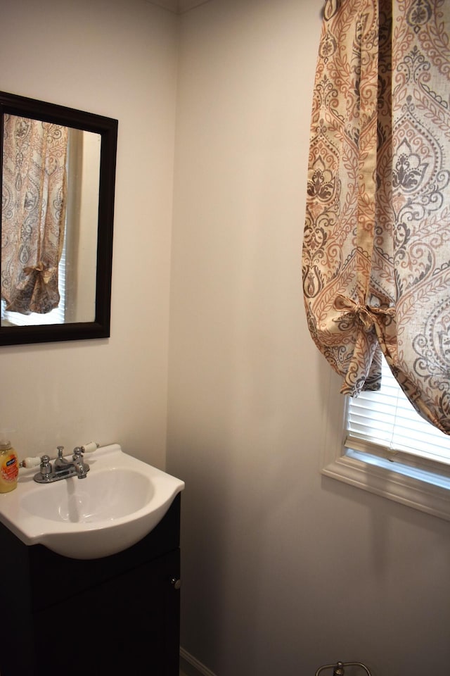 1131 Emmet St, Petoskey, MI 49770 - bathroom with vanity
