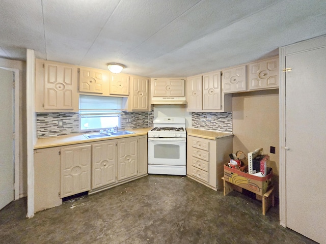 510 Edelweiss Trl, Gaylord, MI 49735 - photo 4