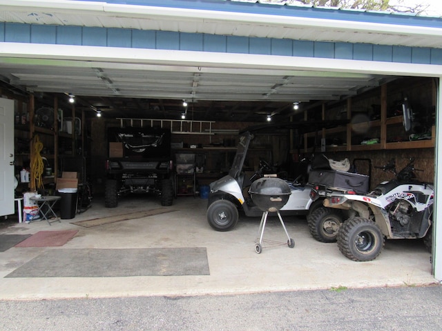 2020 Douglas Dr, Saint Helen, MI 48656 - view of garage