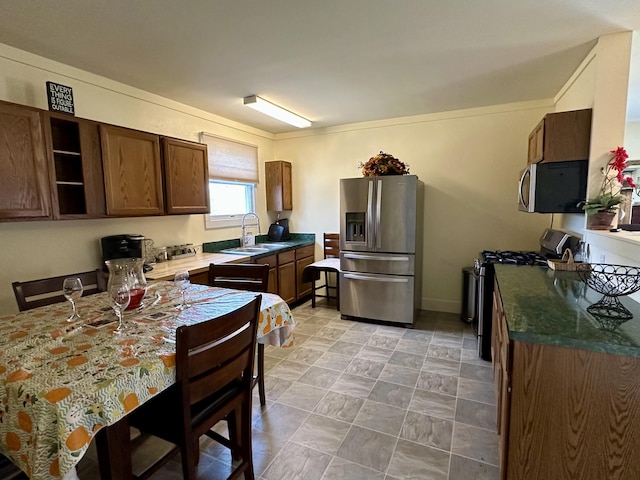 914 W Cadillac St, Mackinaw City, MI 49701 - photo 7