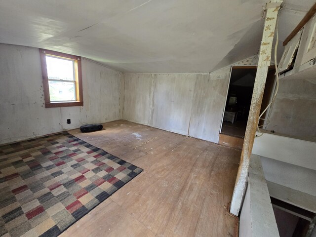 903 W 8th St, Mio, MI 48647 - additional living space with vaulted ceiling