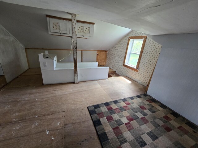 903 W 8th St, Mio, MI 48647 - bonus room featuring vaulted ceiling and wallpapered walls