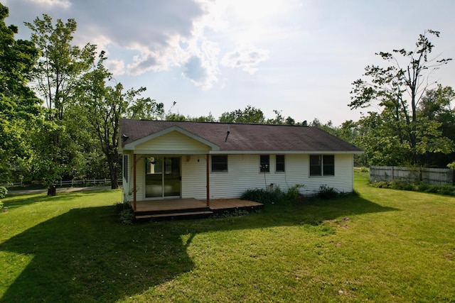 720 Crestwood Dr, Gaylord, MI 49735 - photo 3