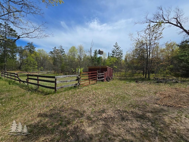3557 Penn Rd, Lewiston, MI 49756 - view of yard featuring an outdoor structure