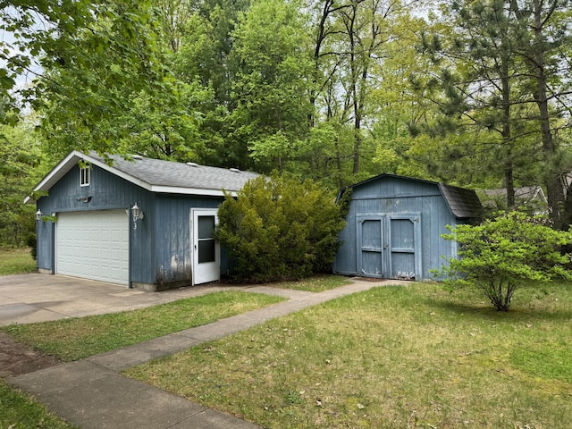 303 Redwine, Houghton Lake, MI 48629 - photo 4