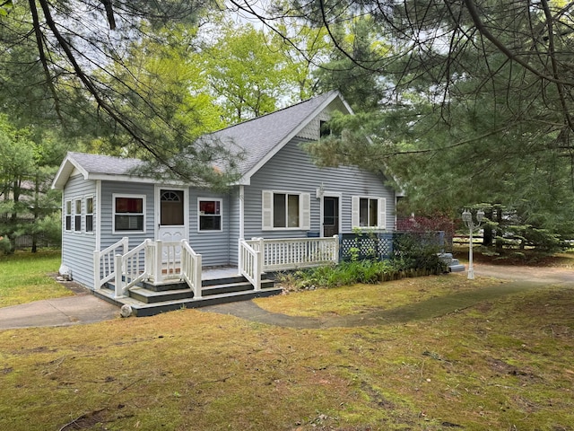 303 Redwine, Houghton Lake, MI 48629 - photo 1