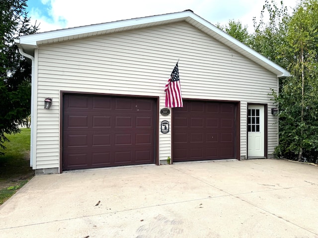 1537 Tecumseh Rd, Cheboygan, MI 49721 - view of detached garage