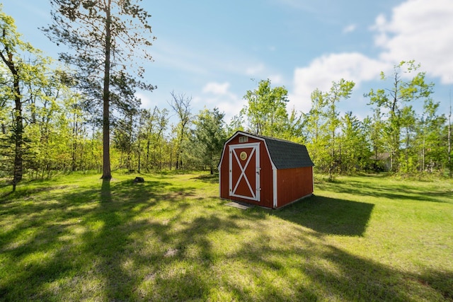 5918 Neumann Rd, Lewiston, MI 49756 - view of grassy yard