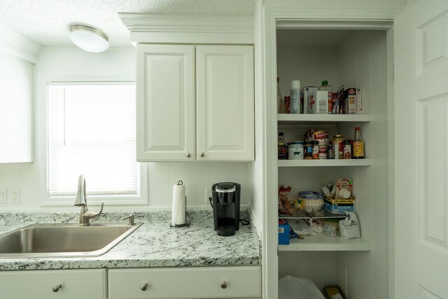 713 Iroquois Ave, Prudenville, MI 48651 - photo 9