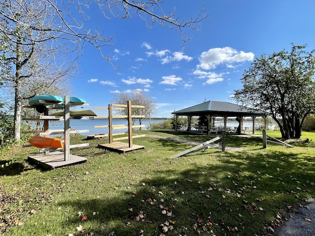 212 Boat Club Dr, Cheboygan, MI 49721