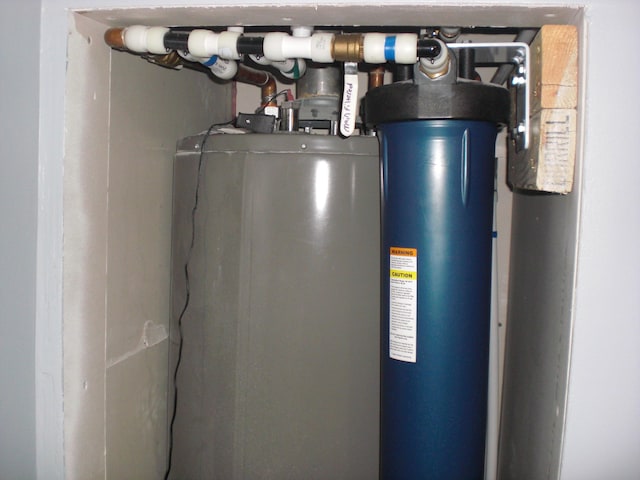 3123 Lovells Rd, Grayling, MI 49738 - utilities with water heater