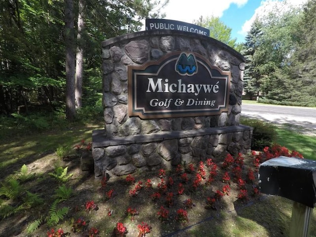 6545 Wolverine Trl, Gaylord, MI 49735