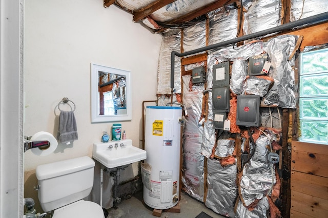 9150 W M-68, Indian River, MI 49749 - utility room with water heater and electric panel