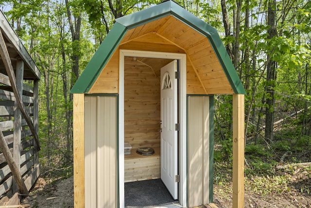 3221 Krause Rd, Petoskey, MI 49770 - view of shed