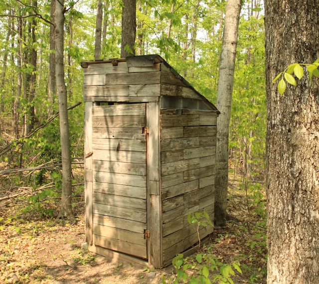 3221 Krause Rd, Petoskey, MI 49770 - view of shed