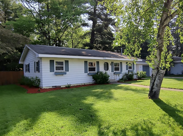 206 N Sixth St, Roscommon, MI 48653 - view of single story home