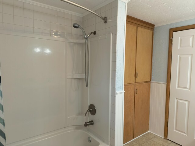 206 N Sixth St, Roscommon, MI 48653 - full bath with crown molding and bathtub / shower combination