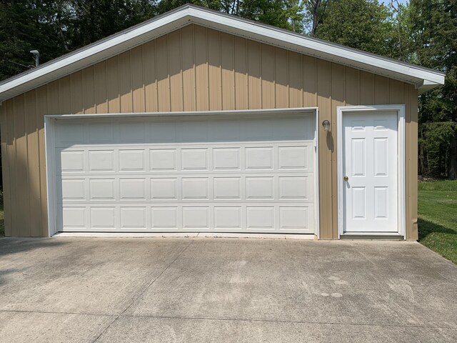 14501 3rd St, Hubbard Lake, MI 49747 - view of detached garage