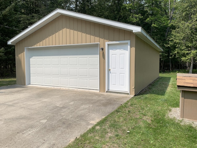 14501 3rd St, Hubbard Lake, MI 49747 - view of detached garage