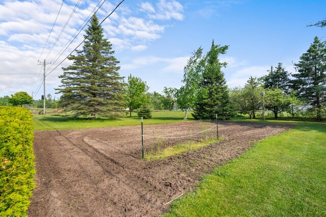 77 W Vfw Rd, Cheboygan, MI 49721 - photo 12