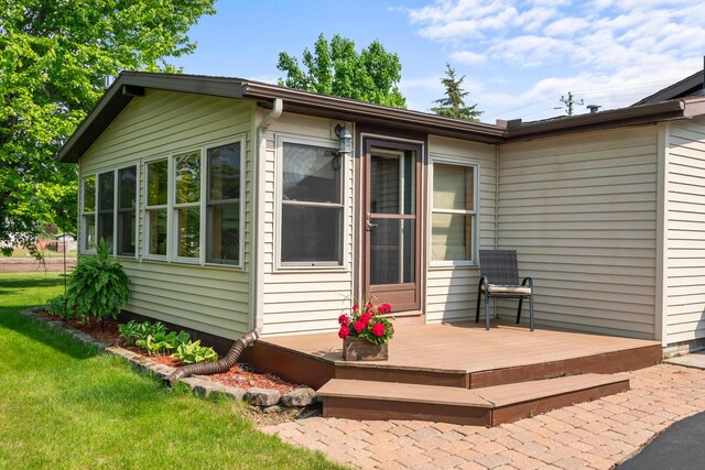 77 W Vfw Rd, Cheboygan, MI 49721 - photo 4