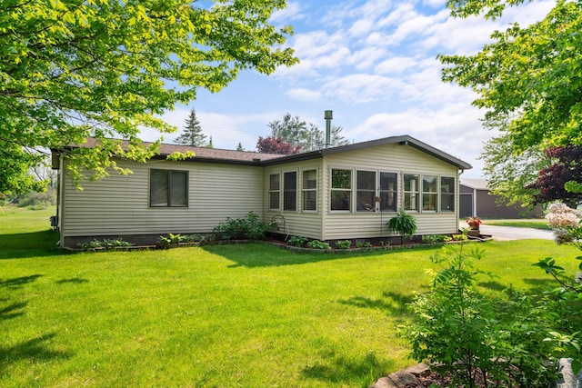77 W Vfw Rd, Cheboygan, MI 49721 - photo 1
