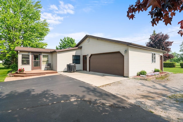 77 W Vfw Rd, Cheboygan, MI 49721 - photo 5