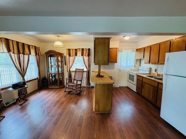 234 Radcliff Dr, Houghton Lake, MI 48629 - photo 6