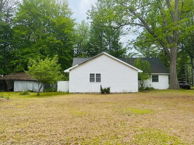 234 Radcliff Dr, Houghton Lake, MI 48629 - photo 22