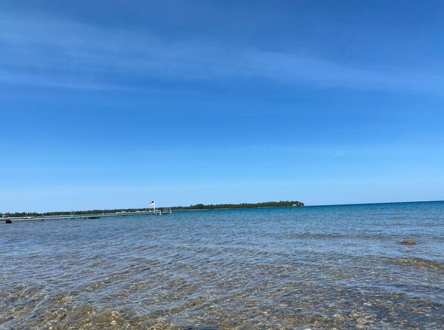 E Grand Lake Rd, Presque Isle, MI 49777