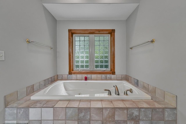 142 Frisco Dr, Houghton Lake, MI 48629 - full bath with a whirlpool tub