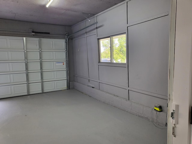 1251 Kingston Ave, Flint, MI 48507 - view of garage