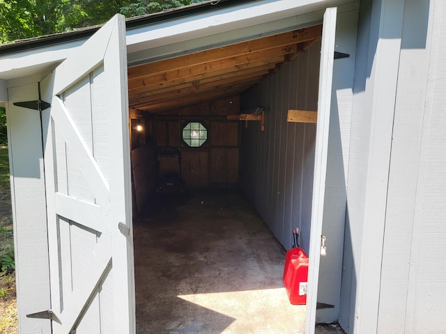1251 Kingston Ave, Flint, MI 48507 - view of car parking