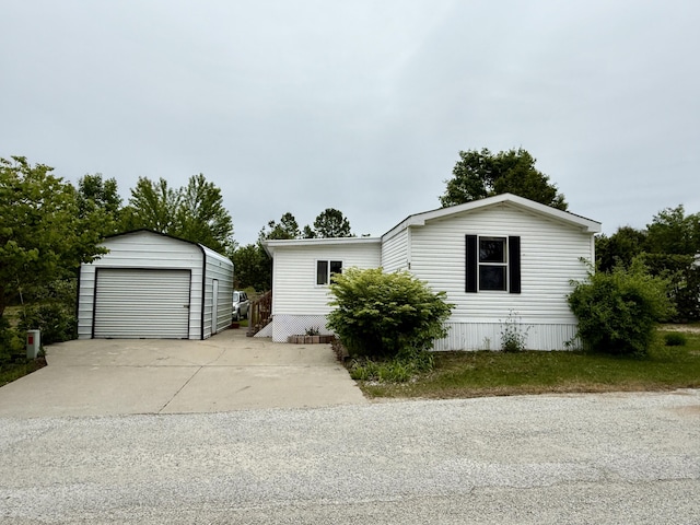 95 Earth Ave, Cheboygan, MI 49721 - photo 2