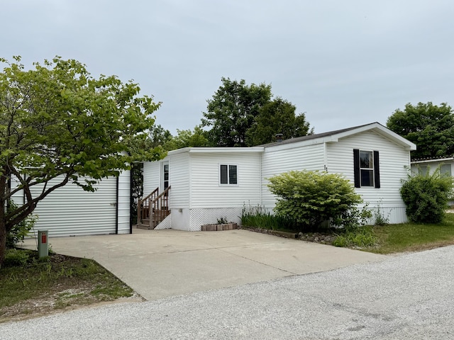 95 Earth Ave, Cheboygan, MI 49721 - photo 1
