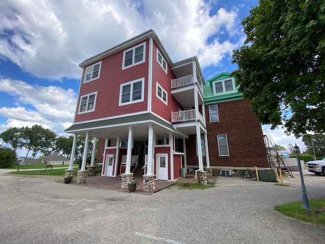 380 Church St, Saint Ignace, MI 49781 - view of property