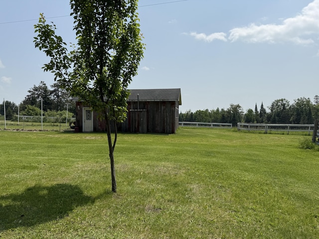 5913 M-33, Cheboygan, MI 49721 - view of yard featuring an outbuilding