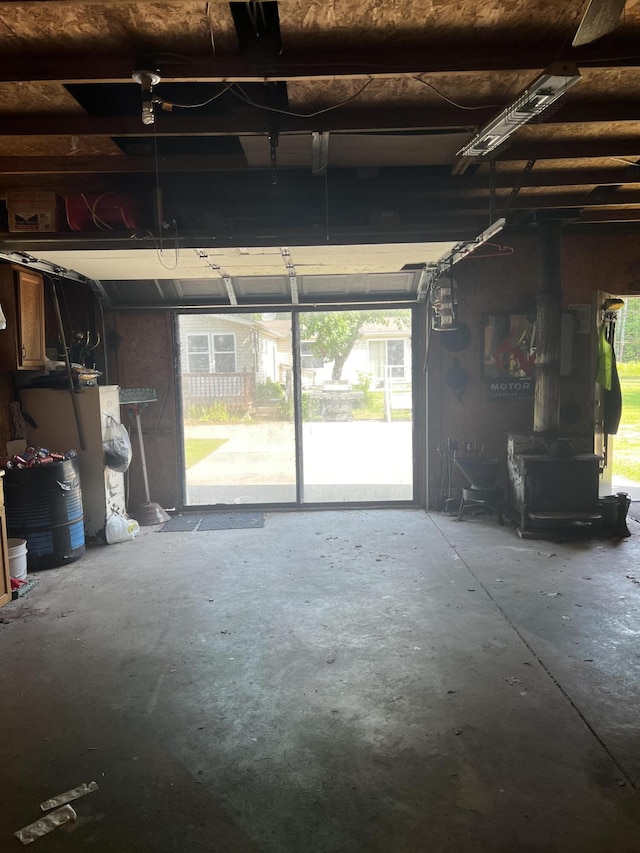 577 Wilderness Trl, Saint Helen, MI 48656 - view of garage