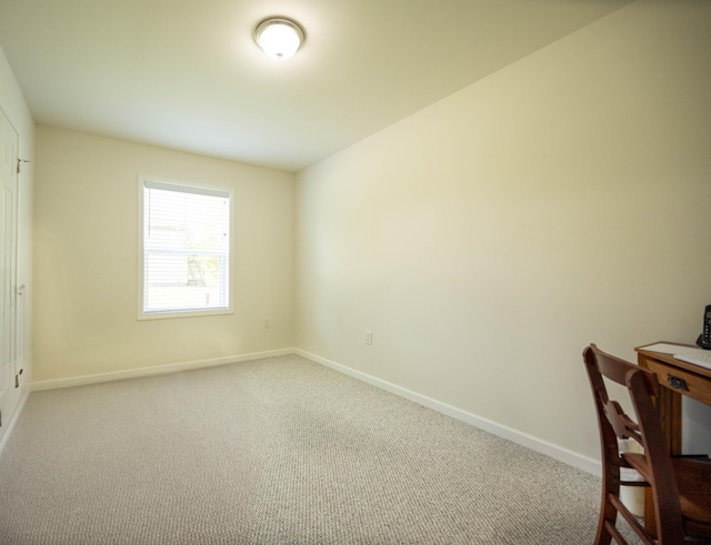 1817 Lindburgh Ln, Cheboygan, MI 49721 - unfurnished office featuring carpet