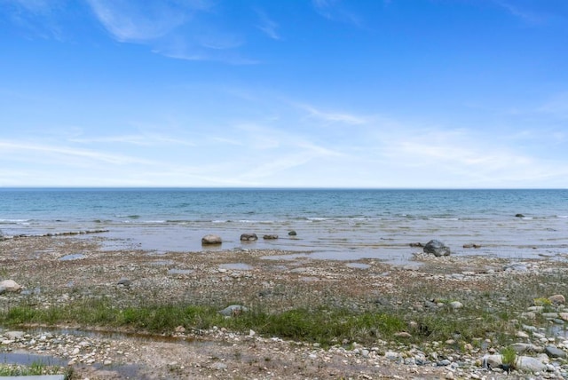 2960 W US-23 Hwy, Cheboygan, MI 49721 - water view