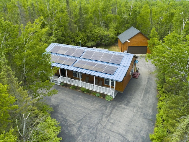 5514 N Bay Ct, Presque Isle, MI 49777 - aerial view of property and surrounding area featuring a forest