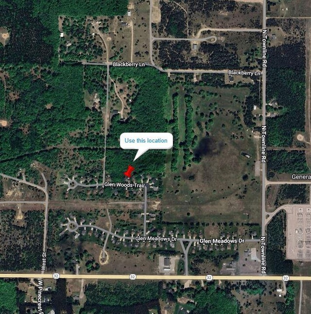Glen Woods Trl, Gaylord, MI 49735