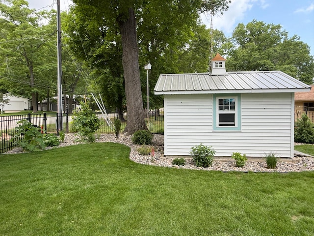 129 Ethel Dr, Roscommon, MI 48653 - view of yard featuring an outbuilding