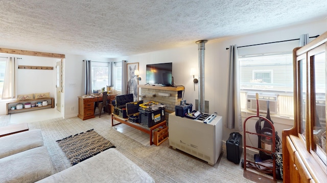 213 Devonshire Dr, Prudenville, MI 48651 - living room featuring a textured ceiling